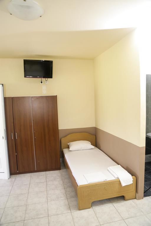 Gioulis Apartments & Studios Nea Plagia Exterior foto